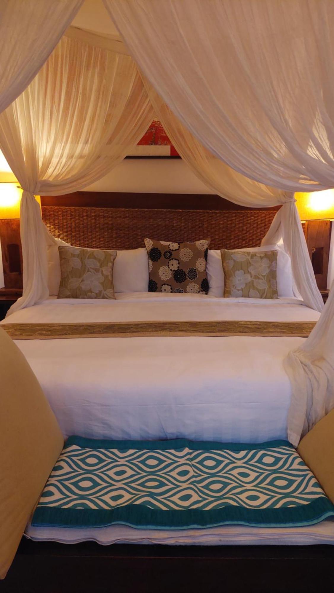 Villa Heliconia Seminyak Szoba fotó