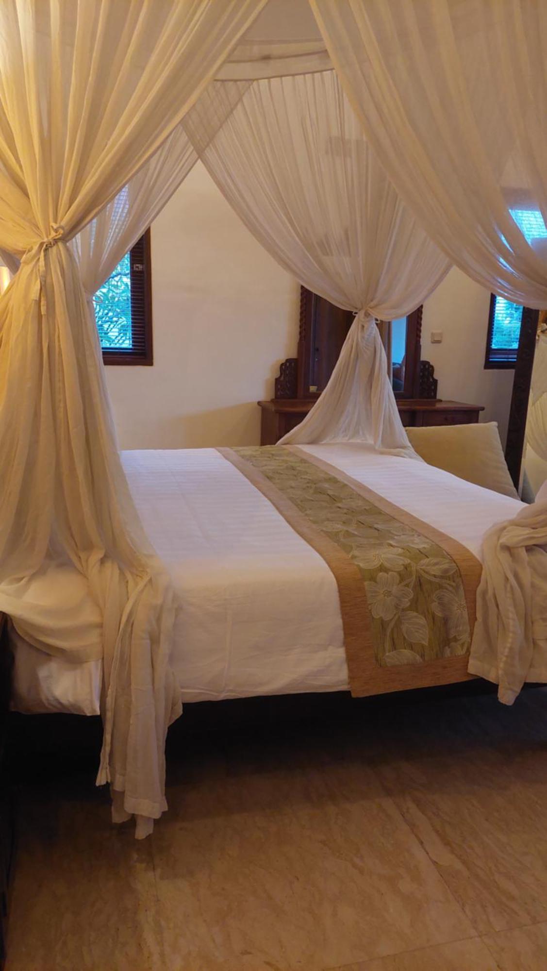 Villa Heliconia Seminyak Szoba fotó