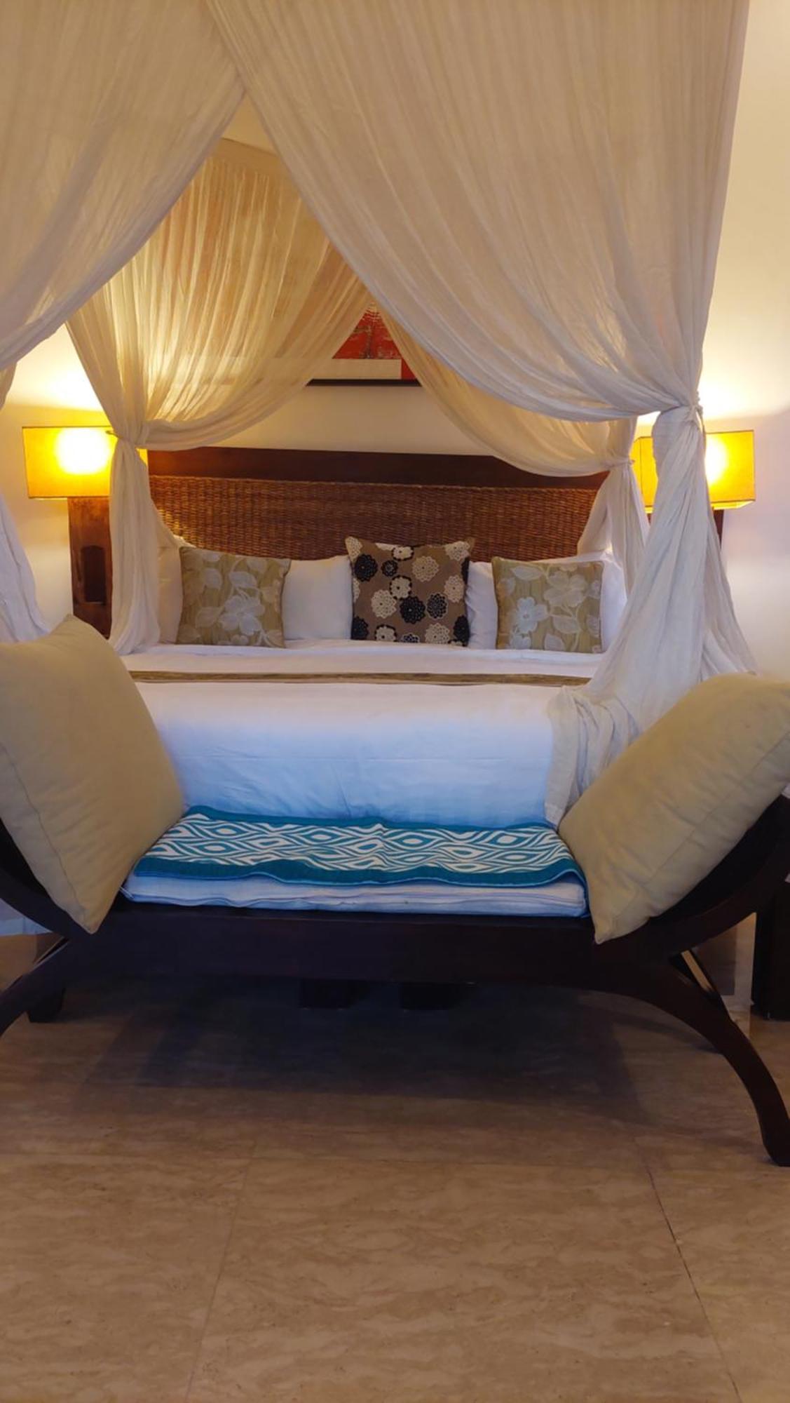 Villa Heliconia Seminyak Szoba fotó