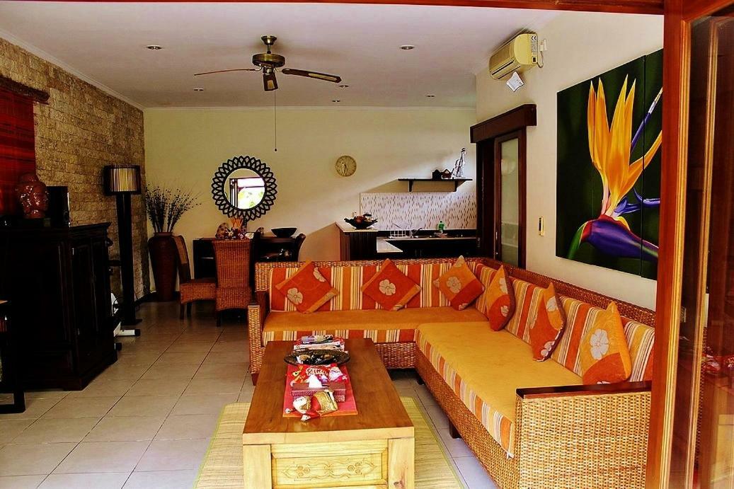 Villa Heliconia Seminyak Kültér fotó