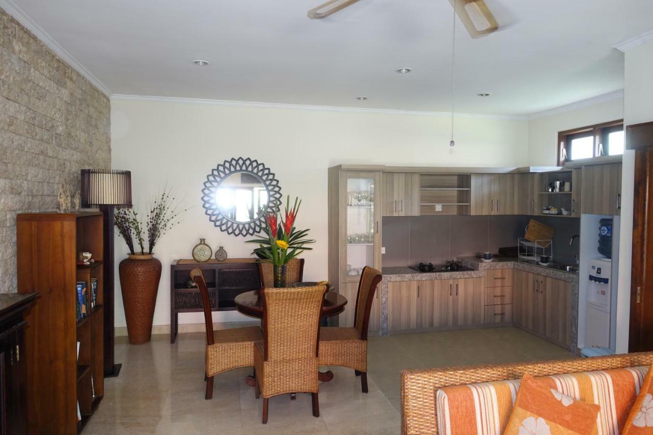Villa Heliconia Seminyak Kültér fotó